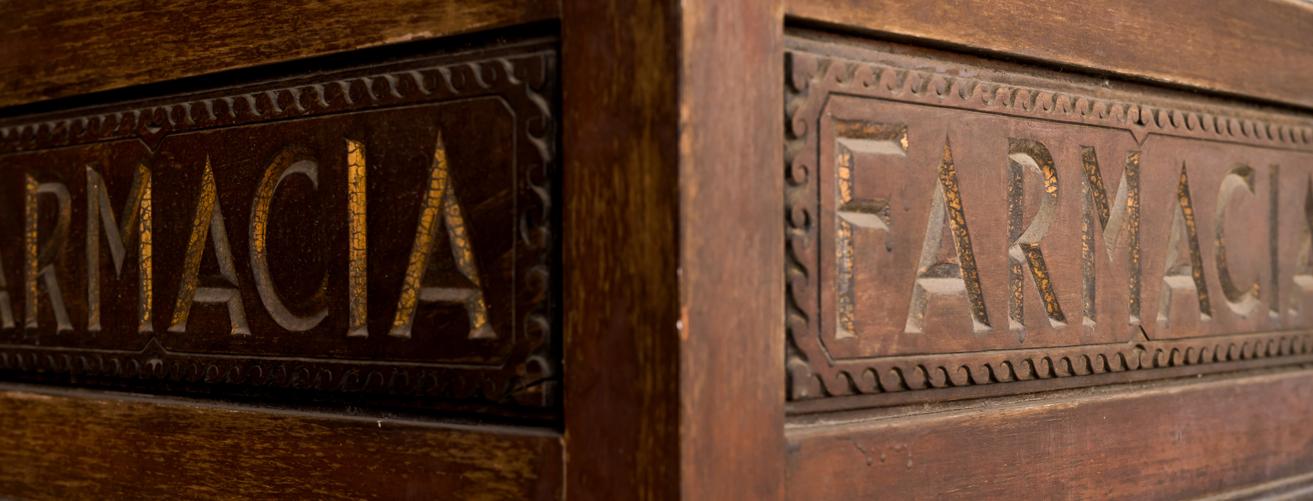 Cosa fare a Bologna: visita la Farmacia storica