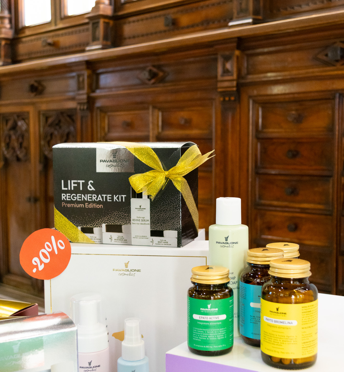 Prodotti Farmacia del Pavaglione: integratori, cosmetici e profumi di nicchia